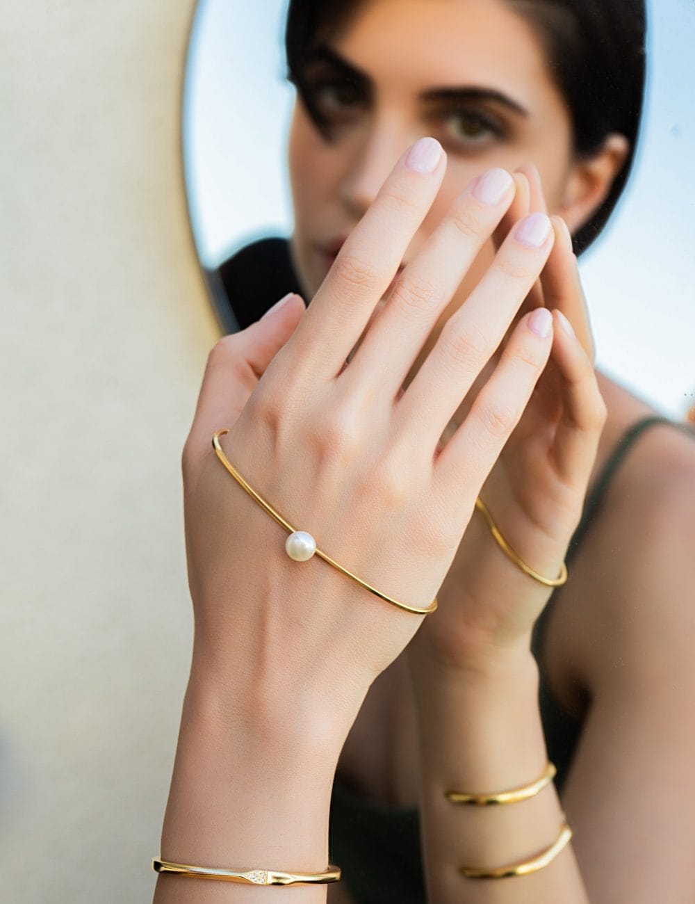 Pearl Handlet
